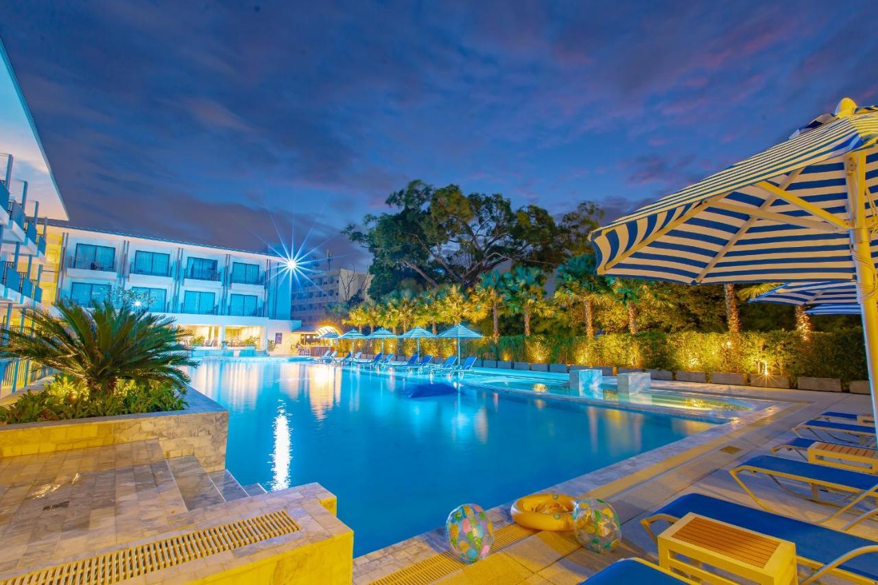 Seabed Grand Hotel Phuket - Sha Extra Plus Exterior foto