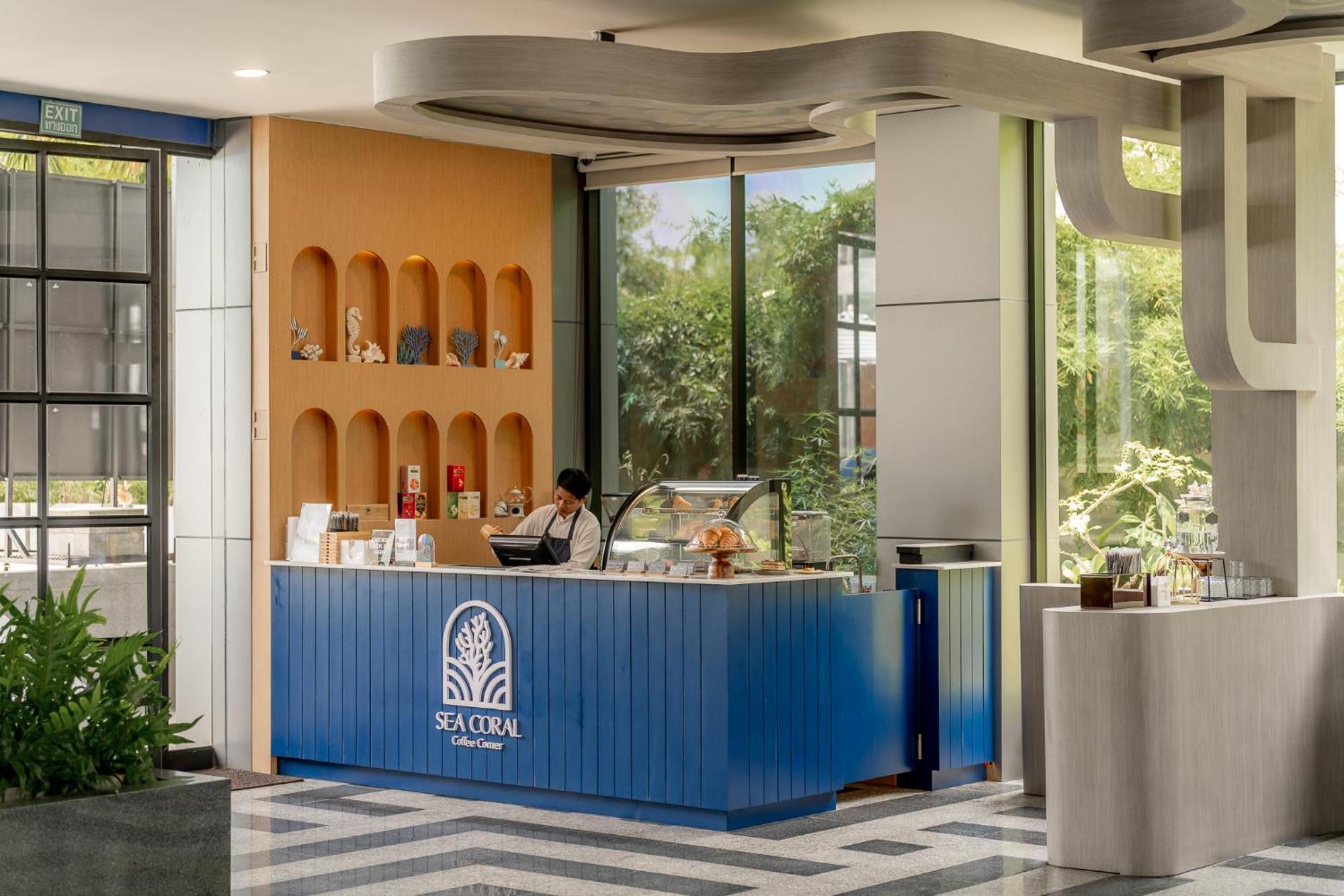 Seabed Grand Hotel Phuket - Sha Extra Plus Exterior foto Sea Coral Spa